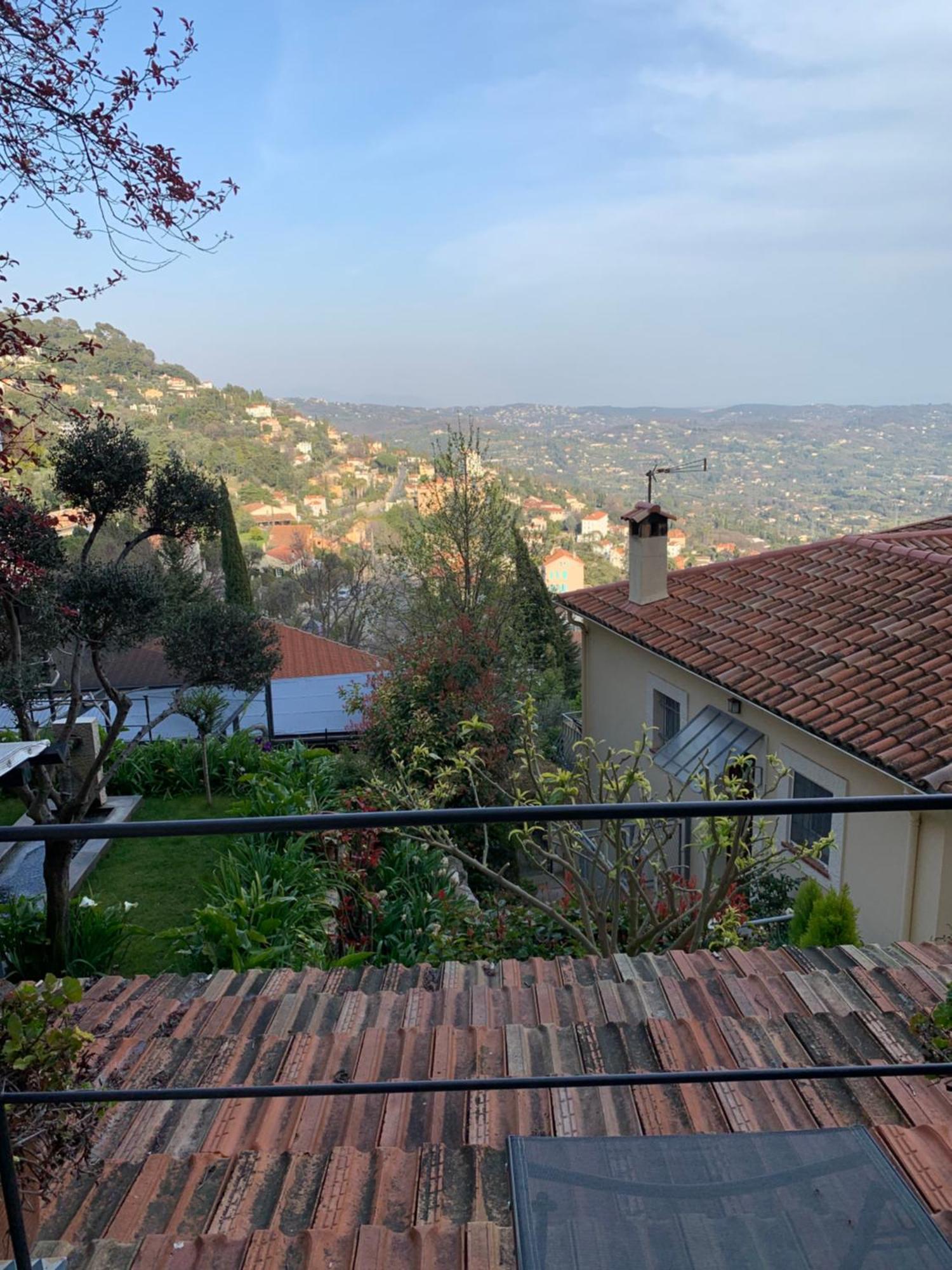 Skylark Bed&Breakfast Grasse Eksteriør bilde